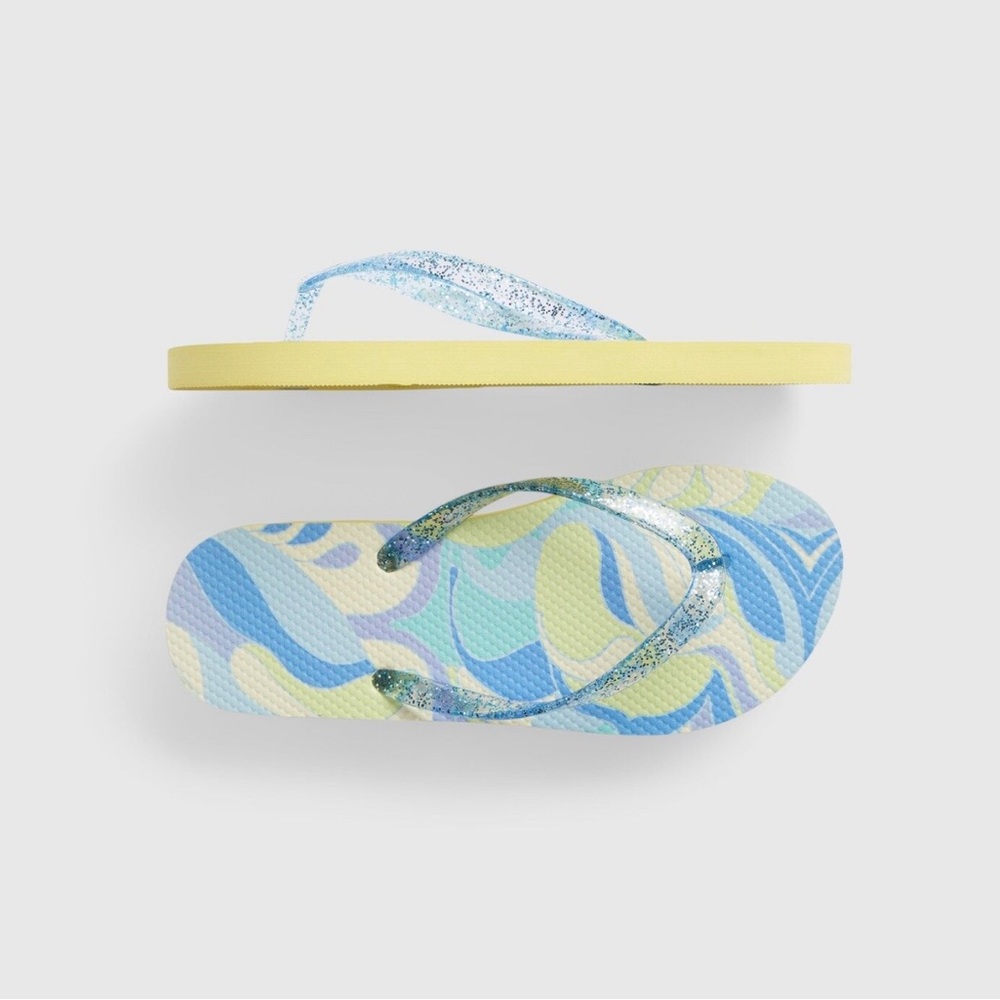 NWT Gap Kids Girls Graphic Flip Flops size 10-11